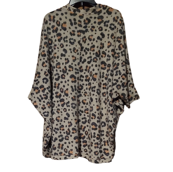 LLR LuLaRoe Tracy Knit Cardigan Leopard Print Sz L - Picture 2 of 7